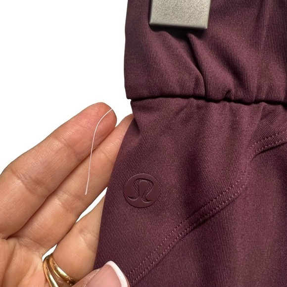 Lululemon Keep Moving 7/8 Pant Cassis Women’s Size 4 - Picture 7 of 9